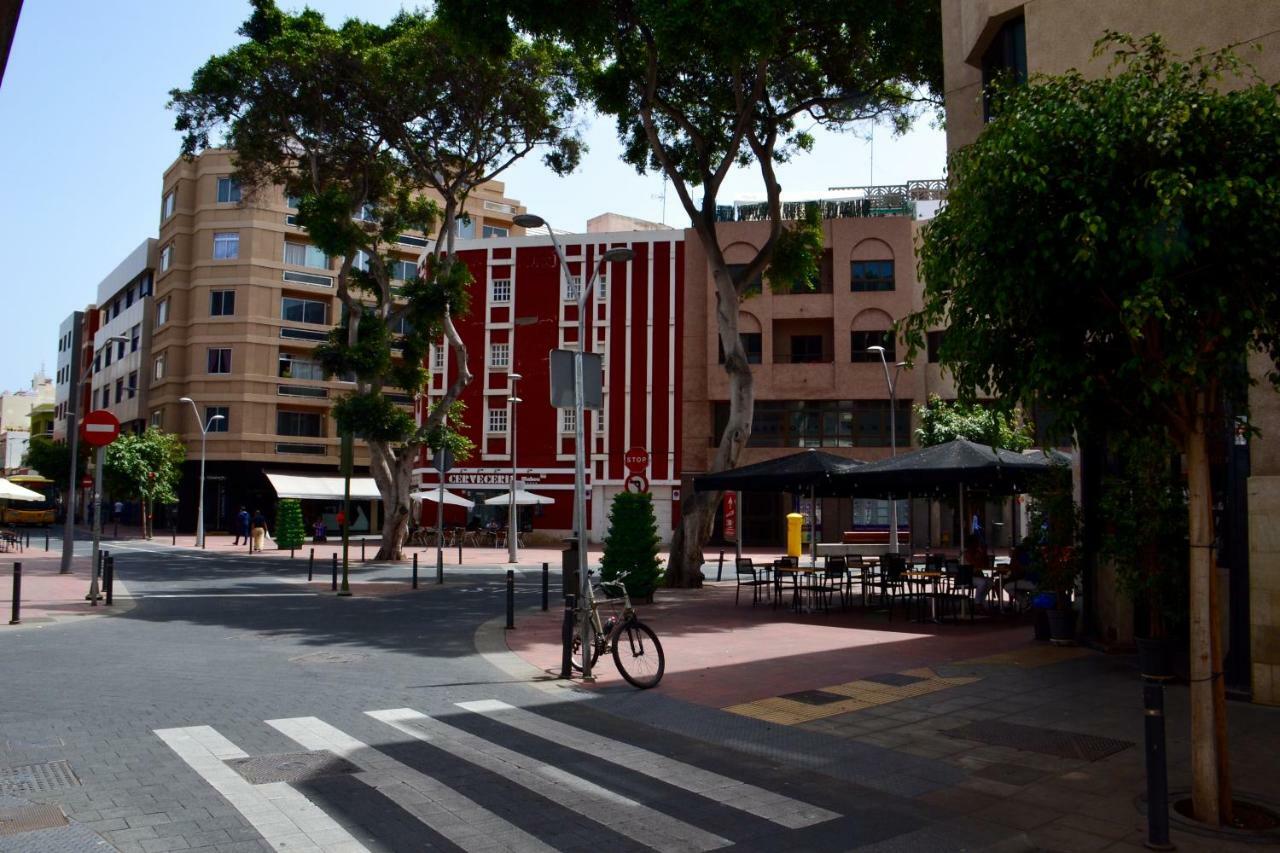 The Blue House Las Canteras Las Palmas de Gran Canaria Exterior photo